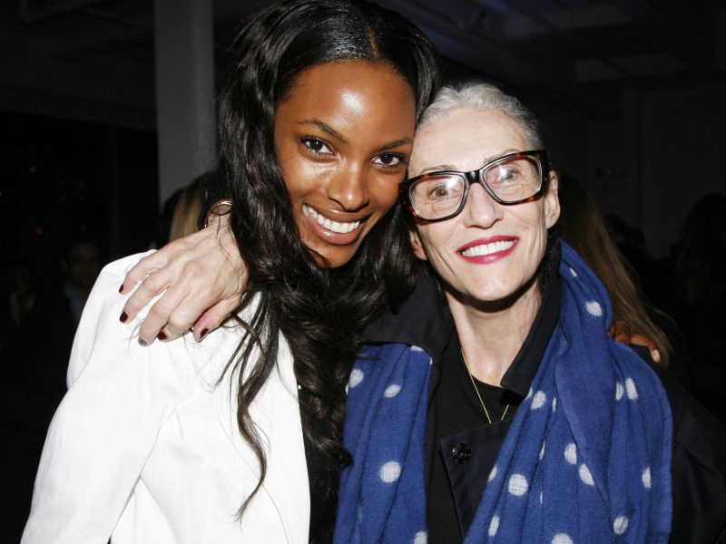 Quiana Grent and Linda Rodin attend VH1 and MILK Celebrate New Reality Show THE SHOT Hosted by Photographer RUSSELL JAMES with his Prelude Exhibition "Gorgeous" at Milk Studios Penthouse on October 25, 2007 in New York City. (Guliver Photos/ Getty Images)