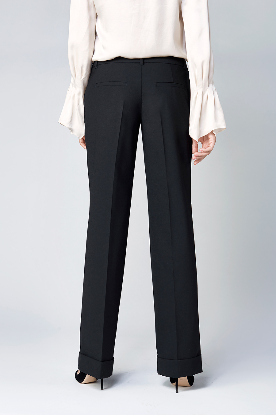 Black mid-rise wide leg pants with cuff | D2line