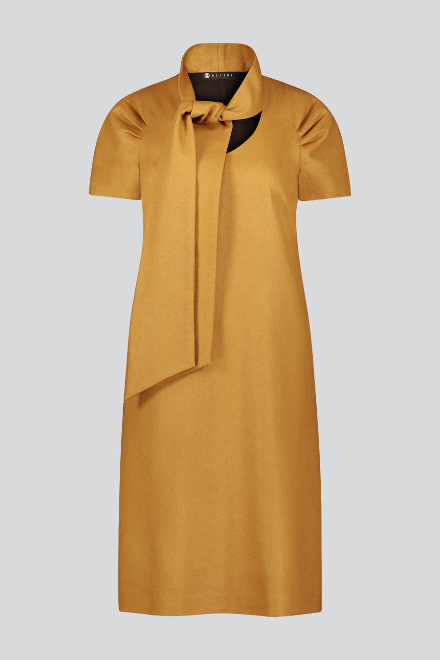 Merino wool a-line dress with v-neck and short sleeves in camel | D2line