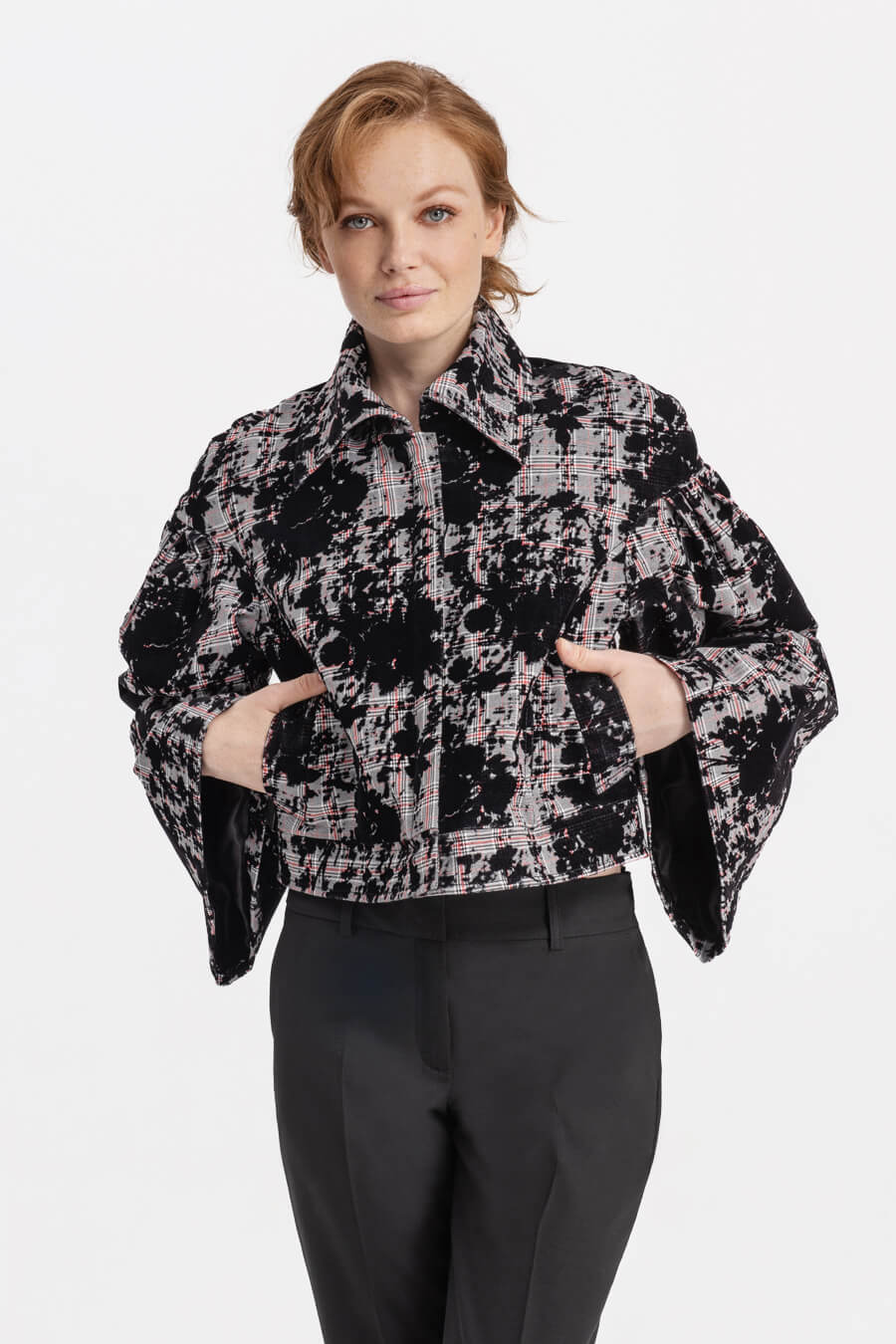 Short jacket with umbrella sleeves in cherry flock
